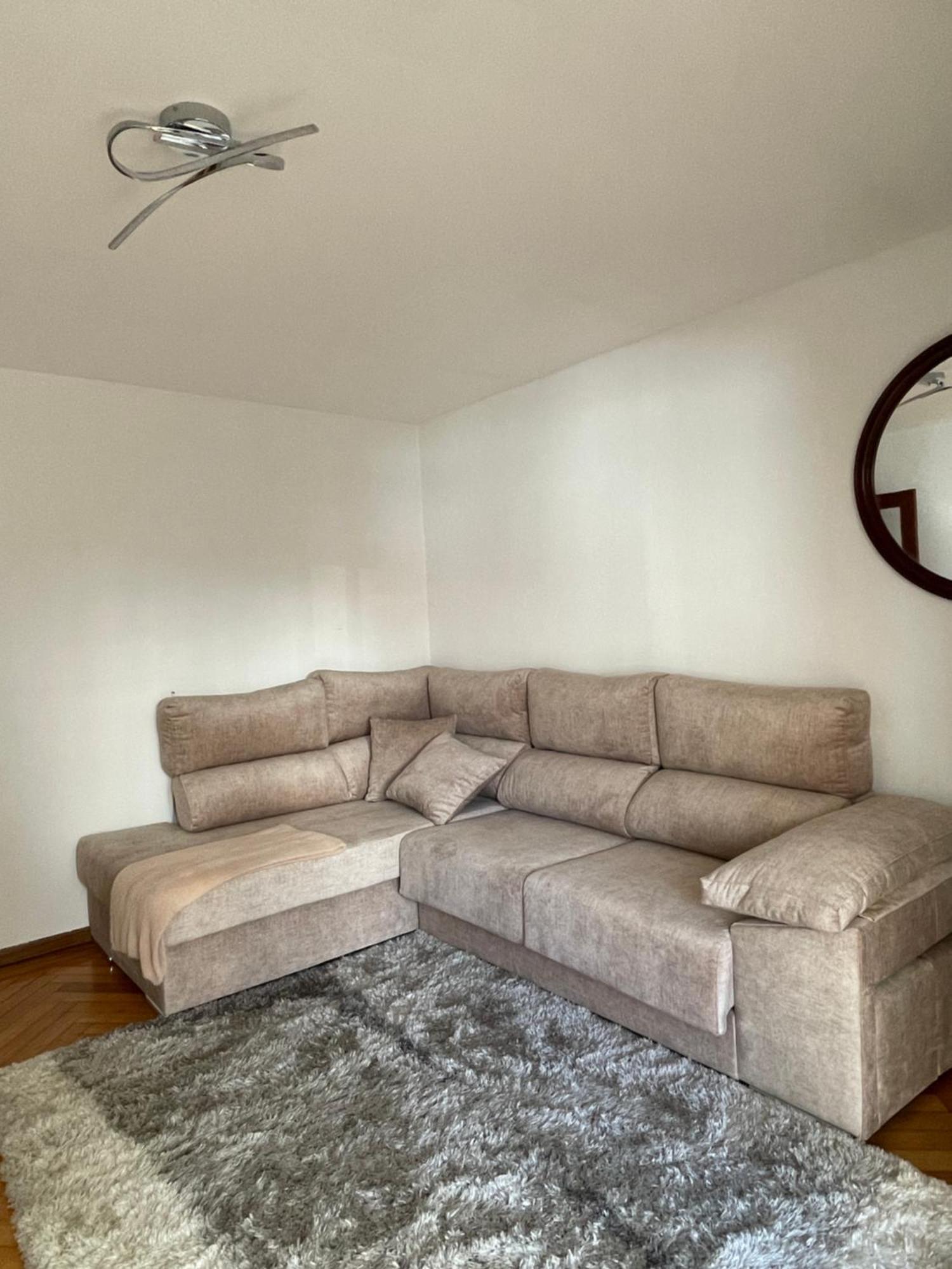 Disfruta De Exclusiva Habitacion Privada, A 5 Minutos De La Playa วิโก ภายนอก รูปภาพ