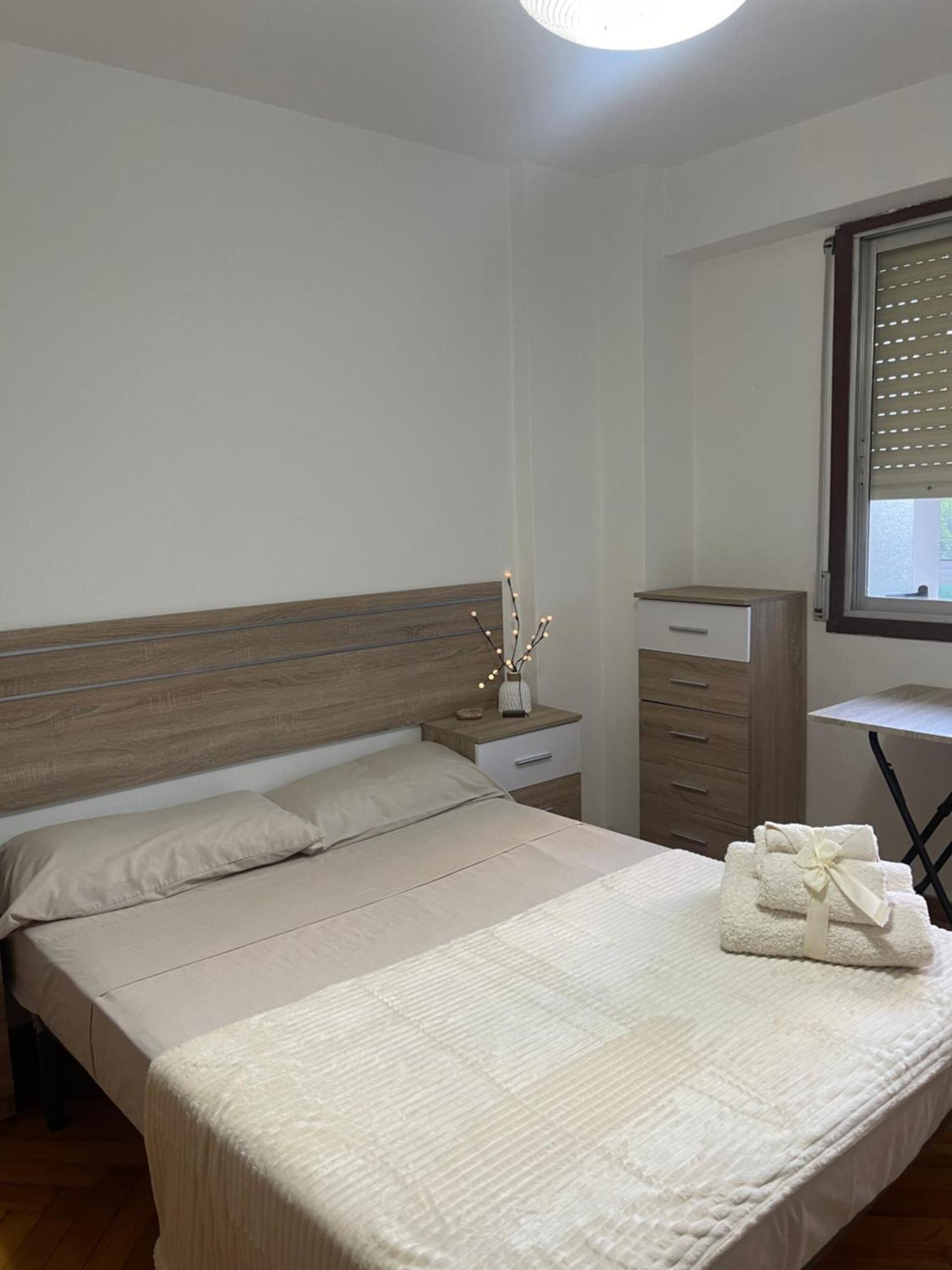 Disfruta De Exclusiva Habitacion Privada, A 5 Minutos De La Playa วิโก ภายนอก รูปภาพ